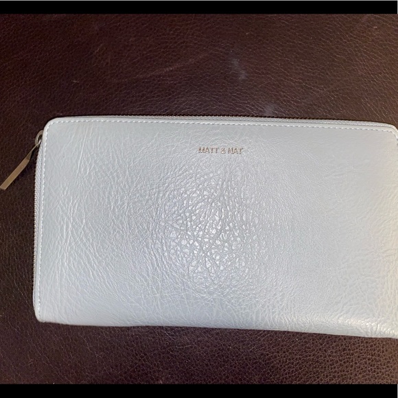 Matt & Nat Elm Vegan Continental Wallet - Picture 5 of 8